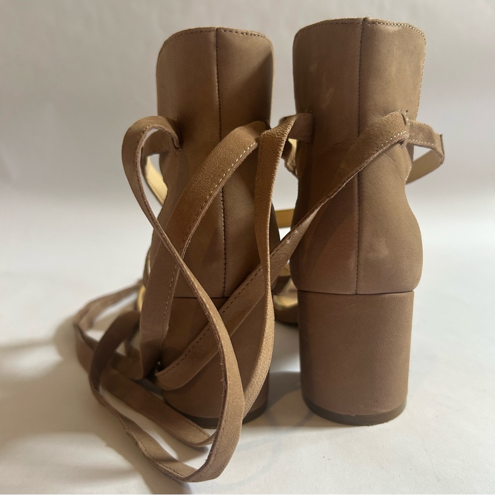 Jessica Simpson Tan Lace Up Block Heel Sandals Tassel Gladiator Strappy Heel 8.5 - Picture 8 of 13